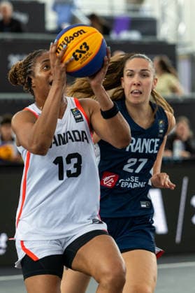 BASKETBALL - FIBA 3x3 World Tour VIENNA,AUSTRIA,13.JUN.26 - BASKETBALL - FIBA 3x3 World Tour. Image shows Merissah Russell (CAN) and Rosanne Madeleine Marie-Joseph Le Seyec (FRA).  GEPAxpictures xPhilippxBrem