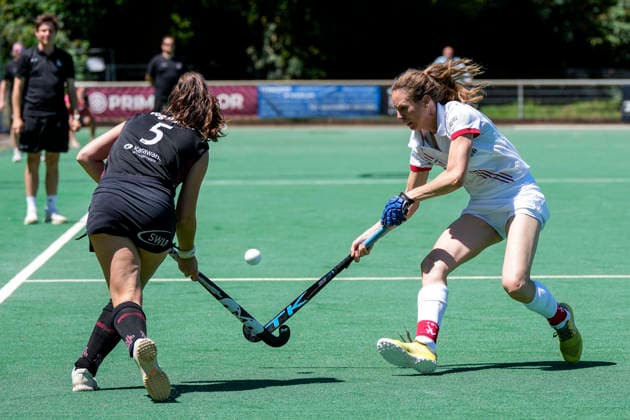 from left Laurentien Vogelmann HCL, 5 , Fanny Rinne Cihlar TSVMH, 30 , duel, duel, tackle, tackling, dynamics, action, action, 13 06 2026, Mannheim Germany , Hockey, 2 Bundesliga, Group South, Women, TSV Mannheim HC Ludwigsburg xozx