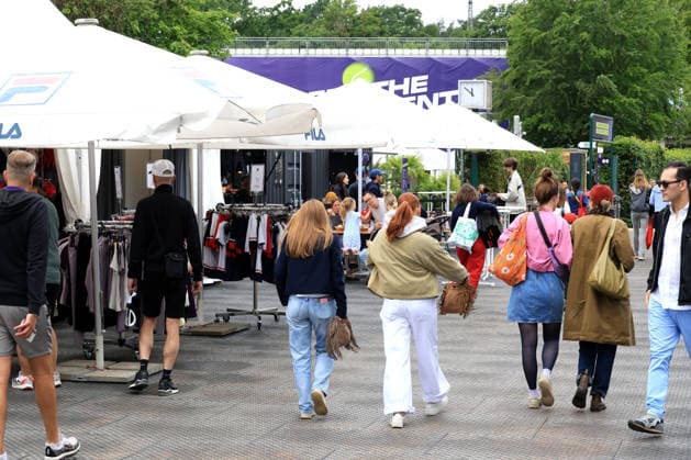 DEU, Tennis, BERLIN TENNIS OPEN 2026, 13 06 2026, Berlin, DEU, Tennis, BERLIN TENNIS OPEN 2026, in the picture spectators, visitors, food and drink area nordphotoxGmbHx xEngler nph00076