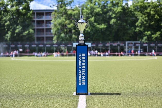 HISCOX Association Cup SC Amicitia München SpVgg Greuther Fürth 13 06 2026 MUNICH, GERMANY 13 June in the picture the BFV cup before the match between SC Amicitia München and SpVgg Greuther Fürth in the final of the HISCOX Association Cup at the sports facility of SC Amicitia Copyright: xBEAUTIFULxSPORTS Goldbergx