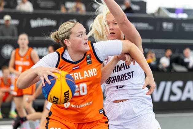 BASKETBALL - FIBA 3x3 World Tour VIENNA,AUSTRIA,13.JUN.26 - BASKETBALL - FIBA 3x3 World Tour. Image shows Lotte Gerda Catherina Toornstra (NED) and Marta Miscenko (Rapid Bucharest).  GEPAxpictures xPhilippxBrem