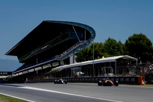 BARCELONA Formula 1 driver Kimi Antonelli of Mercedes AMG Petronas Formula One Team, Formula 1 driver Lewis Hamilton of Scuderia Ferrari HP during the Formula 1 Spain Catalonia at the Circuit de Barcelona Catalunya on 13 June 2026 in Barcelona, Spain Photo by DeFodi Images