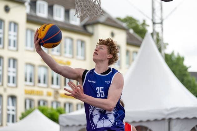 Tristan Gutersohn Team Brisbane, 35 under the basket Innside 3x3 Circus, basketball, group stage, D Sports, 13 06 2026 Innside 3x3 Circus, basketball, group stage, D Sports, 13 06 2026 Duesseldorf Copyright: xEibner-Pressefoto ThomasxHaeslerx EP_THR