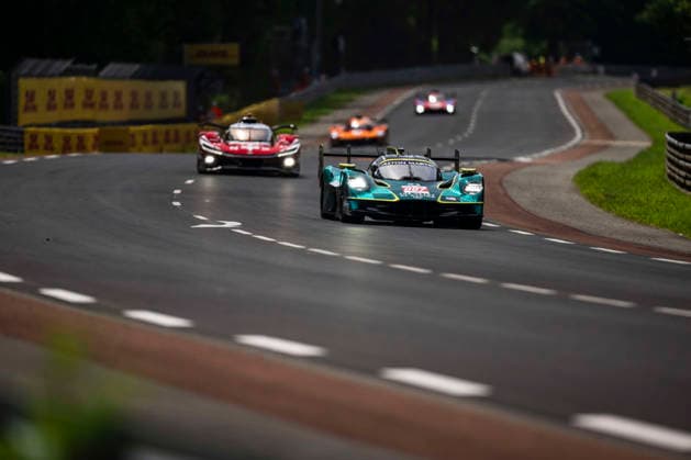 24 HEURES DU MANS 2026 - RACE - SATURDAY 007 TINCKNELL Harry (gbr), GAMBLE Tom (gbr), GUNN Ross (gbr), Aston Martin THOR Team, Aston Martin Valkyrie 007, Hypercar, action during the 24 Hours of Le Mans 2026, 3rd round of the 2026 FIA World Endurance Championship, on June 13, 2026 on the Circuit des 24 Heures du Mans in Le Mans, France - Le MansFrance  Copyright: xCharlyxLopezx