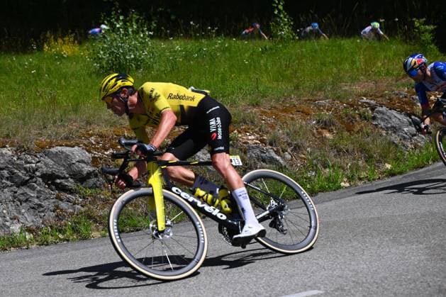 Tour Auvergne - Rhone-Alpes 2026 Stage 7 GRAND COLOMBIER, FRANCE - JUNE 13 : Armirail Bruno (FRA) of Team Visma Lease a Bike during stage 7 of the 78th edition of Tour Auvergne - Rhone-Alpes an UCI World Tour 2.UWT cycling road race stage for Men Elite of 133.6 km with start in La Bridoire and finish in Grand Colombier on June 13, 2026 in Grand Colombier, France, 13 06 2026 ( Motordriver Guy De Vuyst - Grand Colombier France  Copyright: xVincentxKalutx