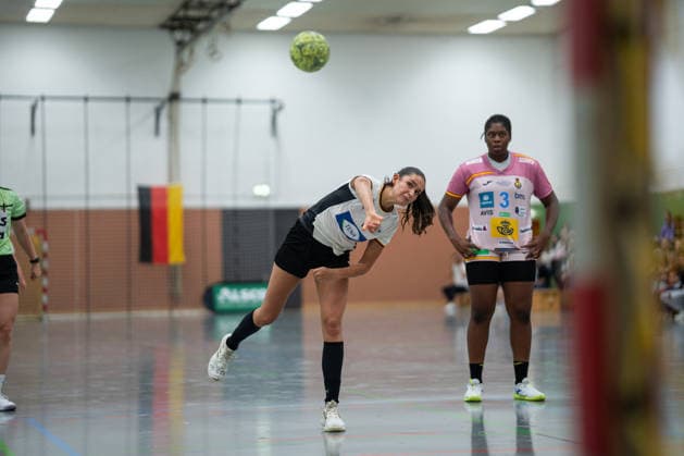 U20 Women National Team Germany GER vs U20 Women National Team Spain SPA , Handball, Four Nations Tournament, 13 6 2026, Season 2025 2026, Hannover Chiara Rohr Germany U20 Women, 07, plays at HSG Bensheim Auerbach at a 7 meter throw Hannover Sporthalle IGS Badenstedt Germany