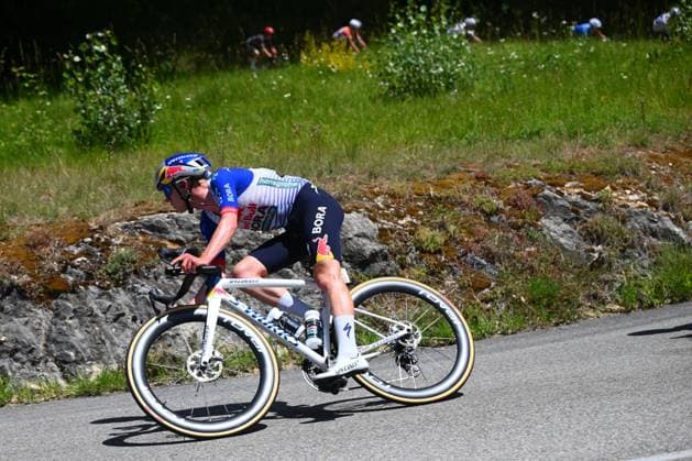 Tour Auvergne - Rhone-Alpes 2026 Stage 7 GRAND COLOMBIER, FRANCE - JUNE 13 : Van Gils Maxim (BEL) of Red Bull BORA Hansgrohe during stage 7 of the 78th edition of Tour Auvergne - Rhone-Alpes an UCI World Tour 2.UWT cycling road race stage for Men Elite of 133.6 km with start in La Bridoire and finish in Grand Colombier on June 13, 2026 in Grand Colombier, France, 13 06 2026 ( Motordriver Guy De Vuyst - Grand Colombier France  Copyright: xVincentxKalutx