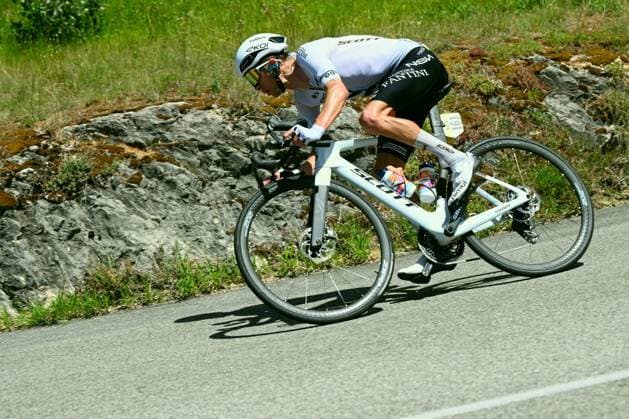 Tour Auvergne - Rhone-Alpes 2026 Stage 7 GRAND COLOMBIER, FRANCE - JUNE 13 : Bennett George (NZL) of NSN Cycling Team during stage 7 of the 78th edition of Tour Auvergne - Rhone-Alpes an UCI World Tour 2.UWT cycling road race stage for Men Elite of 133.6 km with start in La Bridoire and finish in Grand Colombier on June 13, 2026 in Grand Colombier, France, 13 06 2026 ( Motordriver Guy De Vuyst - Grand Colombier France  Copyright: xVincentxKalutx