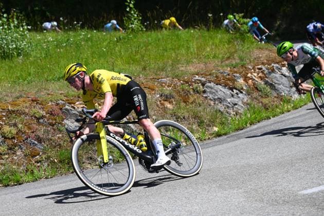 Tour Auvergne - Rhone-Alpes 2026 Stage 7 GRAND COLOMBIER, FRANCE - JUNE 13 : Team Visma Lease A Bike rider during stage 7 of the 78th edition of Tour Auvergne - Rhone-Alpes an UCI World Tour 2.UWT cycling road race stage for Men Elite of 133.6 km with start in La Bridoire and finish in Grand Colombier on June 13, 2026 in Grand Colombier, France, 13 06 2026 ( Motordriver Guy De Vuyst - Grand Colombier France  Copyright: xVincentxKalutx
