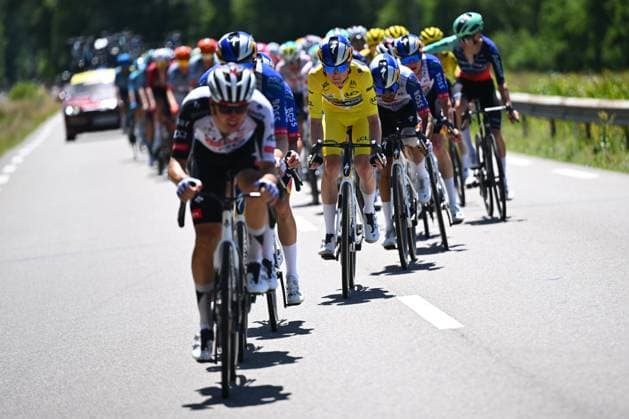 Tour Auvergne - Rhone-Alpes 2026 Stage 7 GRAND COLOMBIER, FRANCE - JUNE 13 : Tuckwell Luke (AUS) of Red Bull BORA Hansgrohe during stage 7 of the 78th edition of Tour Auvergne - Rhone-Alpes an UCI World Tour 2.UWT cycling road race stage for Men Elite of 133.6 km with start in La Bridoire and finish in Grand Colombier on June 13, 2026 in Grand Colombier, France, 13 06 2026 ( Motordriver Guy De Vuyst - Grand Colombier France  Copyright: xVincentxKalutx
