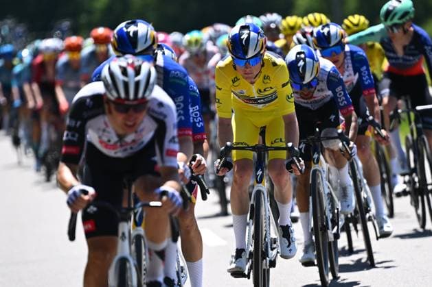 Tour Auvergne - Rhone-Alpes 2026 Stage 7 GRAND COLOMBIER, FRANCE - JUNE 13 : Tuckwell Luke (AUS) of Red Bull BORA Hansgrohe during stage 7 of the 78th edition of Tour Auvergne - Rhone-Alpes an UCI World Tour 2.UWT cycling road race stage for Men Elite of 133.6 km with start in La Bridoire and finish in Grand Colombier on June 13, 2026 in Grand Colombier, France, 13 06 2026 ( Motordriver Guy De Vuyst - Grand Colombier France  Copyright: xVincentxKalutx