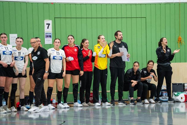 U20 Womens National Team Germany GER vs U20 Womens National Team Spain SPA , Handball, Four Nations Tournament, 13 6 2026, Season 2025 2026, Hannover The team of the U20 Womens National Team Germany GER is happy after a goal Hannover Sporthalle IGS Badenstedt Germany