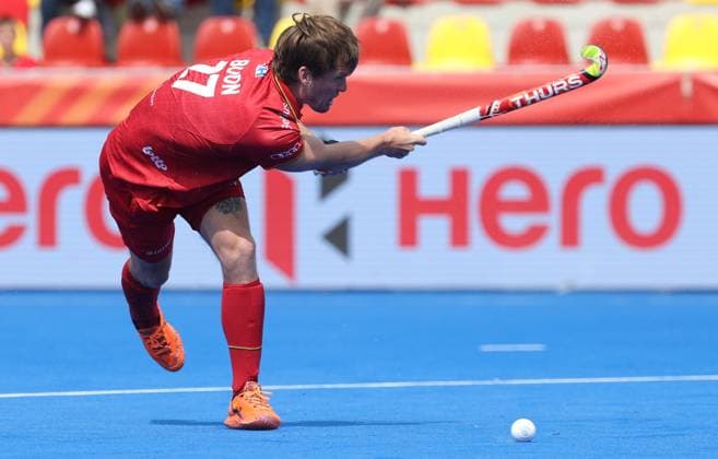 Belgium s Tom Boon fights for the ball during a hockey game between Belgian national team, Nationalteam Red Lions and Pakistan, Saturday 13 June 2026 in Ottignies-Louvain-la-Neuve, match 9 16 in the group stage of the men s FIH Pro League competition. VIRGINIExLEFOUR  x177500993x