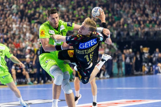 Gisli KRISTJANSSON SC Magdeburg, 10 in duel against Mijajlo MARSENIC Fuechse Berlin, 93 GER, SC Magdeburg vs Fuechse Berlin, Handball, TruckScout24 EHF FINAL4 2026, Semi-final, Season 2025 2026, 13 06 2026, GER, SC Magdeburg vs Fuechse Berlin, Handball, TruckScout24 EHF FINAL4 2026, Semi-final, Season 2025 2026, 13 06 2026, Cologne Copyright: xEibnerxPressefoto OliverxSchmidtx EP_OST