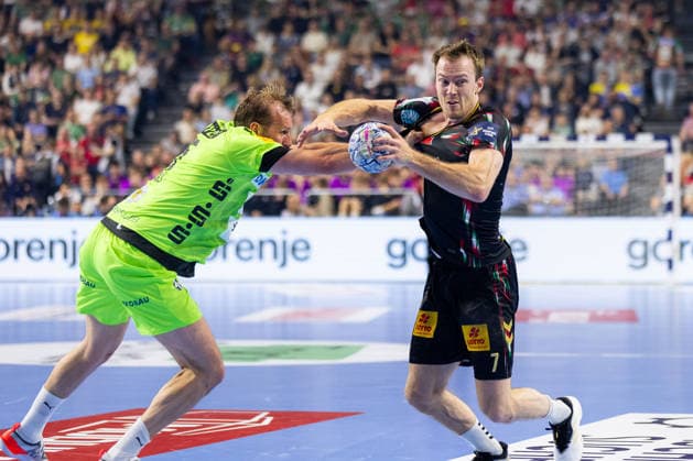 Felix CLAAR SC Magdeburg, 07 in duel against Max DARJ Fuechse Berlin, 05 GER, SC Magdeburg vs Fuechse Berlin, handball, TruckScout24 EHF FINAL4 2026, semi-final, 2025 2026 season, 13 06 2026, GER, SC Magdeburg vs Fuechse Berlin, handball, TruckScout24 EHF FINAL4 2026, semi-final, 2025 2026 season, 13 06 2026, Cologne Copyright: xEibnerxPressefoto OliverxSchmidtx EP_OST