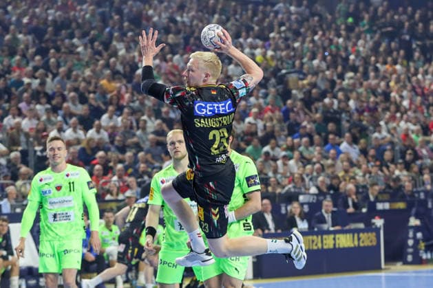 13 06 2026, xgox, handball EHF Champions League semi-final SC Magdeburg Füchse Berlin v l Magnus Saugstrup Magdeburg, 23 throws goal, goal scorer, scores the goal Cologne