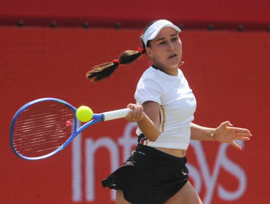 Tennis - HSBC Queen™s Club Championships - Women™s WTA, Tennis Damen 500 Tournament - Queen™s Club, London - Saturday 13th June 2026 Women™s singles third Round; Kamilla Rakhimova (UZB) v Emma Raducanu (GBR) Kamilla Rakhimova (UZB) COLORSPORT ANDREW COWIE 