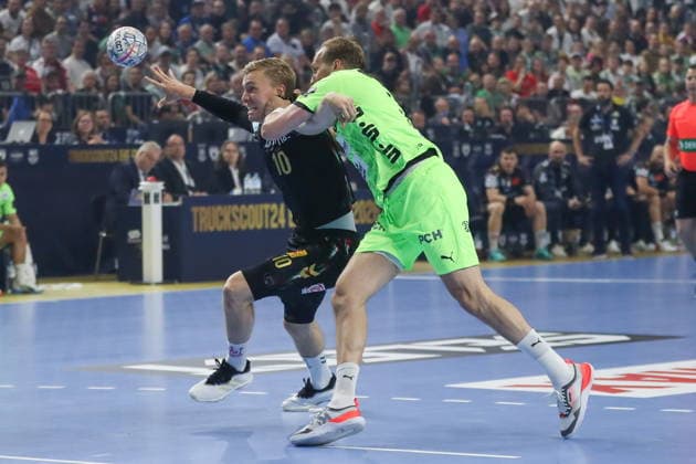 Cologne 13.06.2026. Pilka reczna EHF Liga Mistrzow sezon 2025 26 final4 mecz: SC Magdeburg - Fuchse Berlin --- Handball EHF Champions League season 2025 26 final4 match: SC Magdeburg - Fuchse Berlin nz Kristjansson Gisli Fot. Kacper Staniec NEWSPIX.PL --- newspix.pl 