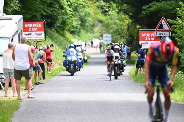 Tour Auvergne - Rhone-Alpes 2026 Stage 7 GRAND COLOMBIER, FRANCE - JUNE 13 : Del Toro Isaac (MEX) of UAE Team Emirates XRG during stage 7 of the 78th edition of Tour Auvergne - Rhone-Alpes an UCI World Tour 2.UWT cycling road race stage for Men Elite of 133.6 km with start in La Bridoire and finish in Grand Colombier on June 13, 2026 in Grand Colombier, France, 13 06 2026 ( Motordriver Guy De Vuyst - Grand Colombier France  Copyright: xVincentxKalutx