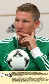 Football, EURO 2012, DFB Press Conference with Bastian Schweinsteiger