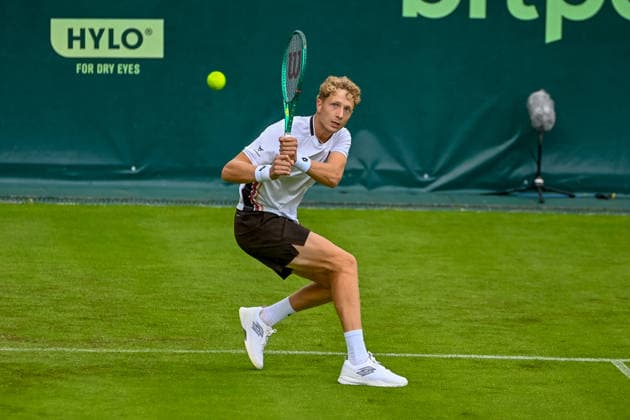Martin Landaluce Spain hits a ball with his backhand TERRA WORTMANN Open 2026, Tennis, ATP 500, Tournament, Qualification, 13 06 2026, TERRA WORTMANN Open 2026, Tennis, ATP 500, Tournament, Qualification, 13 06 2026 Halle Copyright: xEibner-Pressefoto RobertxGertzenx EP_RGN