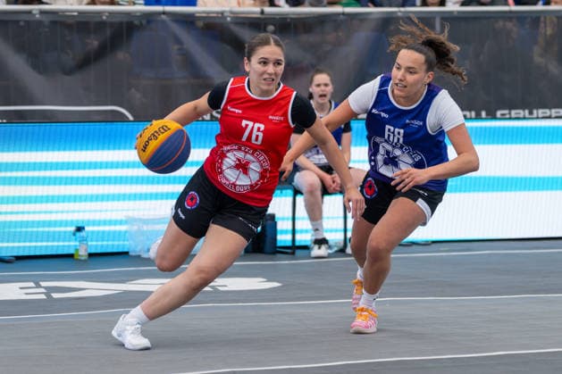 duel between Marianna Byvatov Team Xanten, 76 and Martha Happe Team Bielefeld, 68 Innside 3x3 Circus, basketball, group phase, D Sports, 13 06 2026 Innside 3x3 Circus, basketball, group phase, D Sports, 13 06 2026 Duesseldorf Copyright: xEibner-Pressefoto ThomasxHaeslerx EP_THR