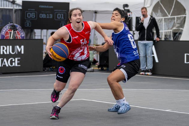 Duel between Ana Teresa Leal Faustino Team Goettingen, 54 and Ana Ipinosa Raimundo Team Duesseldorf D Squad, 64 Innside 3x3 Circus, Basketball, Group Stage, D Sports, 13 06 2026 Innside 3x3 Circus, Basketball, Group Stage, D Sports, 13 06 2026 Duesseldorf Copyright: xEibner-Pressefoto ThomasxHaeslerx EP_THR