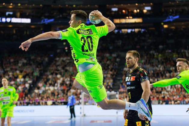 Tim FREIHOEFER Fuechse Berlin, 20 scores a goal, action, goal throw GER, SC Magdeburg vs Fuechse Berlin, handball, TruckScout24 EHF FINAL4 2026, semi-final, match time 2025 2026, 13 06 2026, GER, SC Magdeburg vs Fuechse Berlin, handball, TruckScout24 EHF FINAL4 2026, semi-final, match time 2025 2026, 13 06 2026, Cologne Copyright: xEibnerxPressefoto OliverxSchmidtx EP_OST