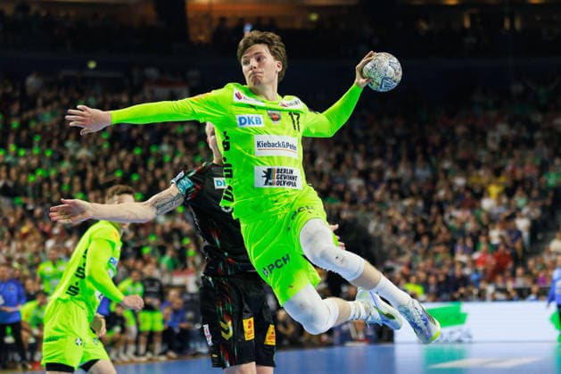 Nils LICHTLEIN Fuechse Berlin, 17 scores a goal, action, goal throw GER, SC Magdeburg vs Fuechse Berlin, handball, TruckScout24 EHF FINAL4 2026, semi-final, match time 2025 2026, 13 06 2026, GER, SC Magdeburg vs Fuechse Berlin, handball, TruckScout24 EHF FINAL4 2026, semi-final, match time 2025 2026, 13 06 2026, Cologne Copyright: xEibnerxPressefoto OliverxSchmidtx EP_OST
