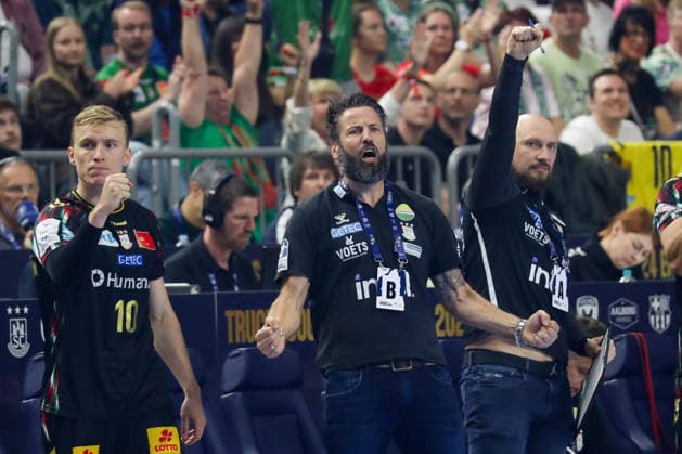 13 06 2026, xgox, handball EHF Champions League semi-final SC Magdeburg Füchse Berlin v l Bennet Wiegert Magdeburg, coach cheers, jubilates over the goal, celebrate the goal, celebration Köln