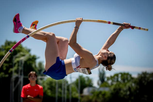 MANNHEIM, GERMANY - JUNE 13, 2026 : Liana Bolosova (SVK Slovakia) competing in the women’s U20 pole vault during the Juniorengala 2026 at Michael-Hoffmann-Stadion on June 13, 2026 in Mannheim, Germany. Baden-Wuerttemberg Germany Copyright: xAxelxKohringx