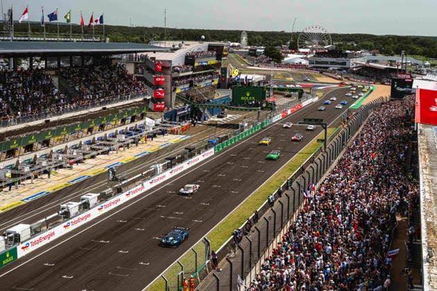 24 HEURES DU MANS 2026 - RACE - SATURDAY Start of the race, depart, during the 24 Hours of Le Mans 2026, 3rd round of the 2026 FIA World Endurance Championship, on June 13, 2026 on the Circuit des 24 Heures du Mans in Le Mans, France - Le MansFrance  Copyright: xCharlyxLopezx