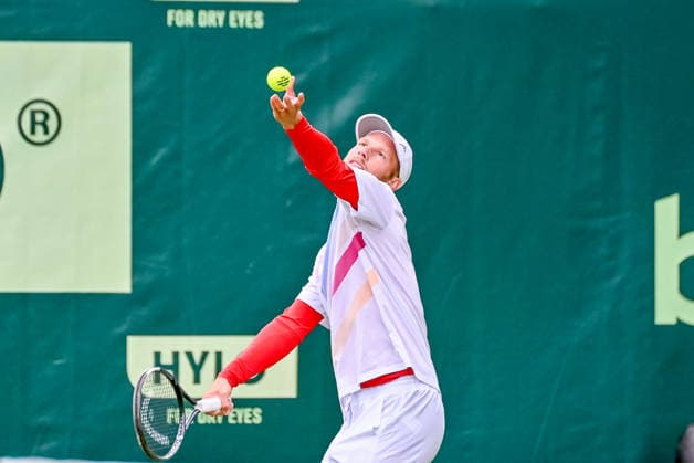 Neil Oberleitner Austria beats on TERRA WORTMANN Open 2026, Tennis, ATP 500, Tournament, Qualification, 13 06 2026, TERRA WORTMANN Open 2026, Tennis, ATP 500, Tournament, Qualification, 13 06 2026 Halle Copyright: xEibner-Pressefoto RobertxGertzenx EP_RGN