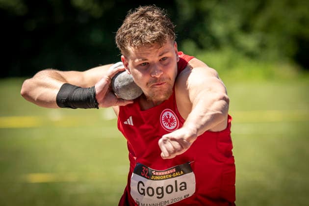 MANNHEIM, GERMANY - JUNE 13, 2026 : Nicolas Gogola (GER Eintracht Frankfurt e.V.) competing in the men’s U20 shot put during the Juniorengala 2026 at Michael-Hoffmann-Stadion on June 13, 2026 in Mannheim, Germany. Baden-Wuerttemberg Germany Copyright: xAxelxKohringx