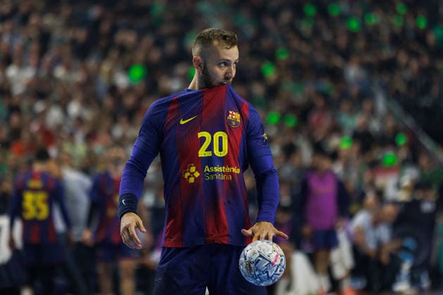 Aleix GOMEZ FC Barcelona Barca, 20 shoots shoots a seven-meter GER, Aalborg Handbold vs FC Barcelona, handball, TruckScout24 EHF FINAL4 2026, semi-final, 2025 2026 season, 13 06 2026, GER, Aalborg Handbold vs FC Barcelona, handball, TruckScout24 EHF FINAL4 2026, semi-final, 2025 2026 season, 13 06 2026, Cologne Copyright: xEibnerxPressefoto OliverxSchmidtx EP_OST