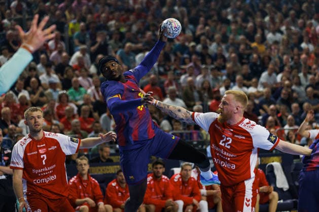 Dika MEM FC Barcelona Barca, 10 scores a goal, action, goal throw GER, Aalborg Handbold vs FC Barcelona, handball, TruckScout24 EHF FINAL4 2026, semi-final, match time 2025 2026, 13 06 2026, GER, Aalborg Handbold vs FC Barcelona, handball, TruckScout24 EHF FINAL4 2026, semi-final, match time 2025 2026, 13 06 2026, Cologne Copyright: xEibnerxPressefoto OliverxSchmidtx EP_OST