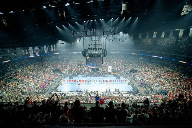 Cologne, 12 05 2026, Handball, Men, EHF Champions League Men 2025 26, Semi-final, Aalborg Handball FC Barcelona Full house in the Cologne Arena