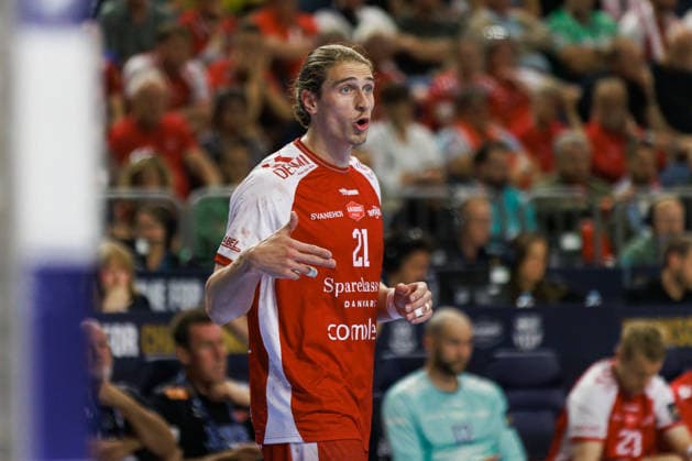 Juri KNORR Aalborg Handbold, 21 gesture, gestures, gives instructions, action GER, Aalborg Handbold vs FC Barcelona, handball, TruckScout24 EHF FINAL4 2026, semi-final, match time 2025 2026, 13 06 2026, GER, Aalborg Handbold vs FC Barcelona, handball, TruckScout24 EHF FINAL4 2026, semi-final, match time 2025 2026, 13 06 2026, Cologne Copyright: xEibnerxPressefoto OliverxSchmidtx EP_OST