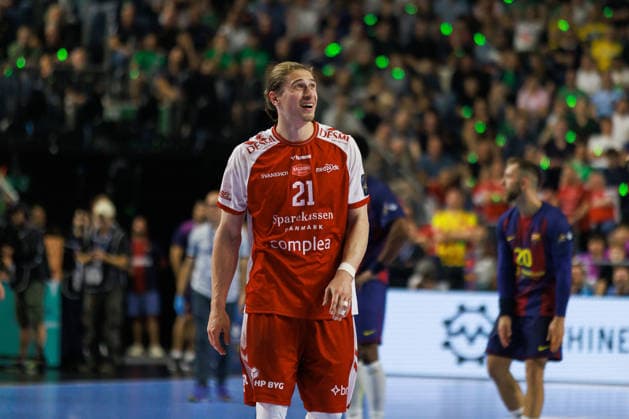 Juri KNORR Aalborg Handbold, 21 is disappointed disappointed, dissatisfied, angry angry, emotions, anger, sadness, negative emotions GER, Aalborg Handbold vs FC Barcelona, Handball, TruckScout24 EHF FINAL4 2026, Semifinal, Season 2025 2026, 13 06 2026, GER, Aalborg Handbold vs FC Barcelona, Handball, TruckScout24 EHF FINAL4 2026, Semifinal, Season 2025 2026, 13 06 2026, Cologne Copyright: xEibnerxPressefoto OliverxSchmidtx EP_OST