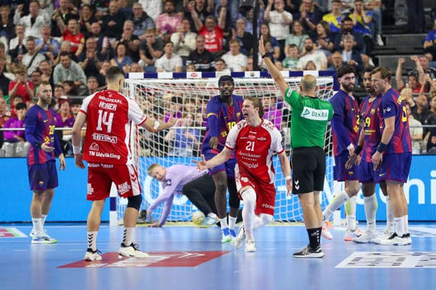 13 06 2026 ,xgox, Handball EHF Champions League semi-final Aalborg Handbold FC Barcelona emspor, v l Juri Knorr Aalborg, 21 jubilation, goal celebration, jubelt über das Tor, celebrate the goal, celebration Köln