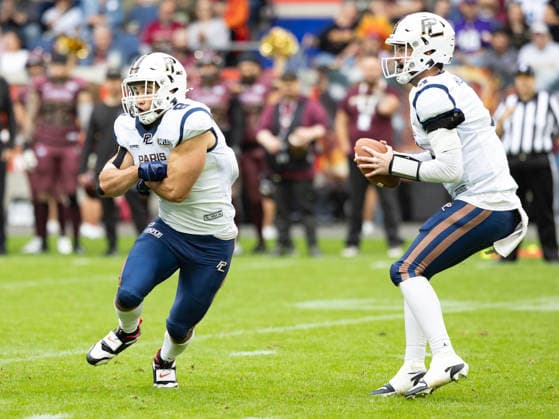 4 Evan Hillock (Quarterback) Paris Lights and 8 Armand Soulerot (Running Back) Paris Lights Rhein Fire vs Paris Lights, American Football, American Football League Europe, WEEK 4, 2026, 13.06.2026, Duisburg Schauinsland-Reisen-Arena Germany Copyright: xFootxBowl ChristopherxMettkenx