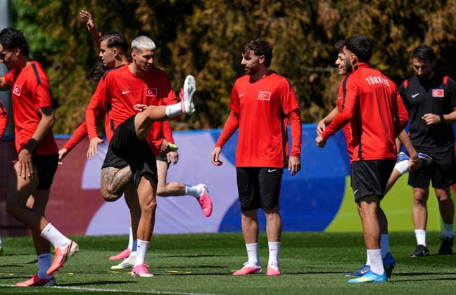 Ahead of Turkiye v Canada - 2026 FIFA World Cup, WM, Weltmeisterschaft, Fussball VANCOUVER, CANADA - JUNE 13: Turkish national football team are seen during the final training session ahead of their opening match against Australia in the 2026 FIFA World Cup, scheduled for tomorrow, in Vancouver, Canada on June 13, 2026.. Ercin Erturk Anadolu Vancouver Canada. Editorial use only. Please get in touch for any other usage.  Copyright: x2026xAnadoluxErcinxErturkx