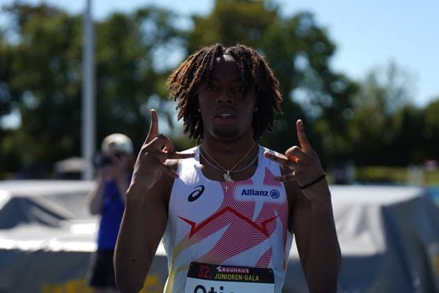 Bright Otiora Belgium poses with a gesture to the camera after his competition at the 32 Junior Gala at the Michael Hoffmann Stadium in Mannheim The athlete wears an Asics jersey with Allianz sponsorship and gold chains Bright Otiora celebrates at the 32 Junior Gala in Mannheim Copyright: xspeedshotx xAntoinexdexPadouxIzerexShimax