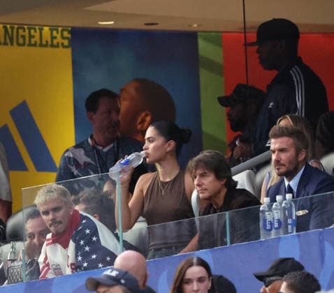 USA v Paraquay FIFA World Cup, WM, Weltmeisterschaft, Fussball 2026, 12 June 2026 USA v Paraguay- World Cup - June 12: Romeo Beckham, Kim Turnbull, Tom. Cruise and David Beckham, take in the pre-match atmosphere (Photo by Darren Campbell Sportpix SIPA USA) Los Angles SoFii Staduim Calififorna Usa Copyright: x(PhotoxbyxDarrenxCampbell Sportpx