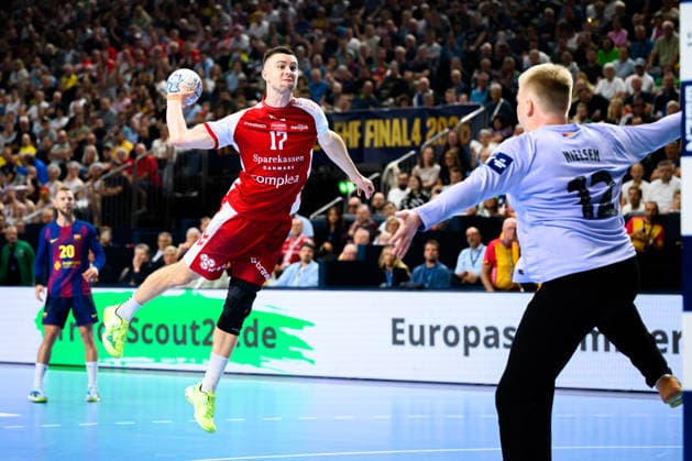 Cologne, Germany Handball EHF CL Final 4 Semi-Final Aalborg Handbold Barca v li Alexandre Blonz Aalborg , Emil Nielsen Barcelona Cologne Lanxess Arena Nordrhein Westfalen Germany