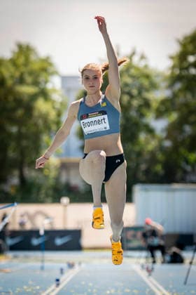 MANNHEIM, GERMANY - JUNE 13, 2026 : Antonia Bronnert (GER VfL Loeningen) competing in the women’s triple jump during the Juniorengala 2026 at Michael-Hoffmann-Stadion on June 13, 2026 in Mannheim, Germany. Baden-Wuerttemberg Germany Copyright: xAxelxKohringx