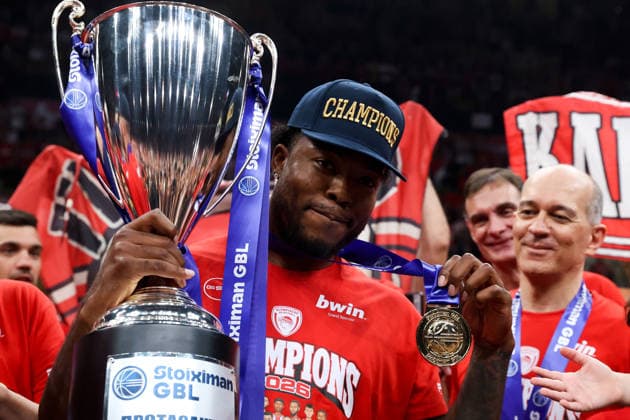 Olympiacos wins Greek Basketball League championship PIRAEUS, GREECE - JUNE 13: Tyrique Jones of Olympiacos celebrates winning the championship at the end of the 5th and last match of the Greek Basketball league finals between Olympiacos Piraeus and Panathinaikos at Peace and Friendship Stadium in Piraeus, Greece on June 13, 2026. Georgia Panagopoulou Anadolu Piraeus Greece. Editorial use only. Please get in touch for any other usage.  Copyright: x2026xAnadoluxGeorgiaxPanagopouloux