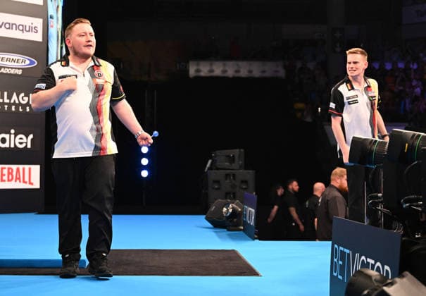 13 06 2026, xhbx, Dart World Cup of Darts 2026, v l Martin Schindler Germany , Ricardo Pietreczko Germany cheers after the end of the match DFL DFB REGULATIONS PROHIBIT ANY USE OF PHOTOGRAPHS as IMAGE SEQUENCES and or QUASI VIDEO Frankfurt