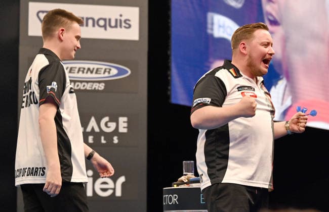 13 06 2026, xhbx, Dart World Cup of Darts 2026, v l Ricardo Pietreczko Germany , Martin Schindler Germany cheers after the end of the match DFL DFB REGULATIONS PROHIBIT ANY USE OF PHOTOGRAPHS as IMAGE SEQUENCES and or QUASI VIDEO Frankfurt