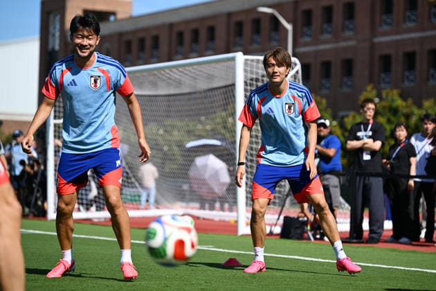 (L-R) Yukinari Sugawara (JPN), Koki Ogawa (JPN), JUNE 13, 2026 - Football Soccer : Japan national team, Nationalteam training session during the FIFA World Cup, WM, Weltmeisterschaft, Fussball 2026 in Dallas, Texas, USA.  aflo_334320414 KenjiroxMatsuox